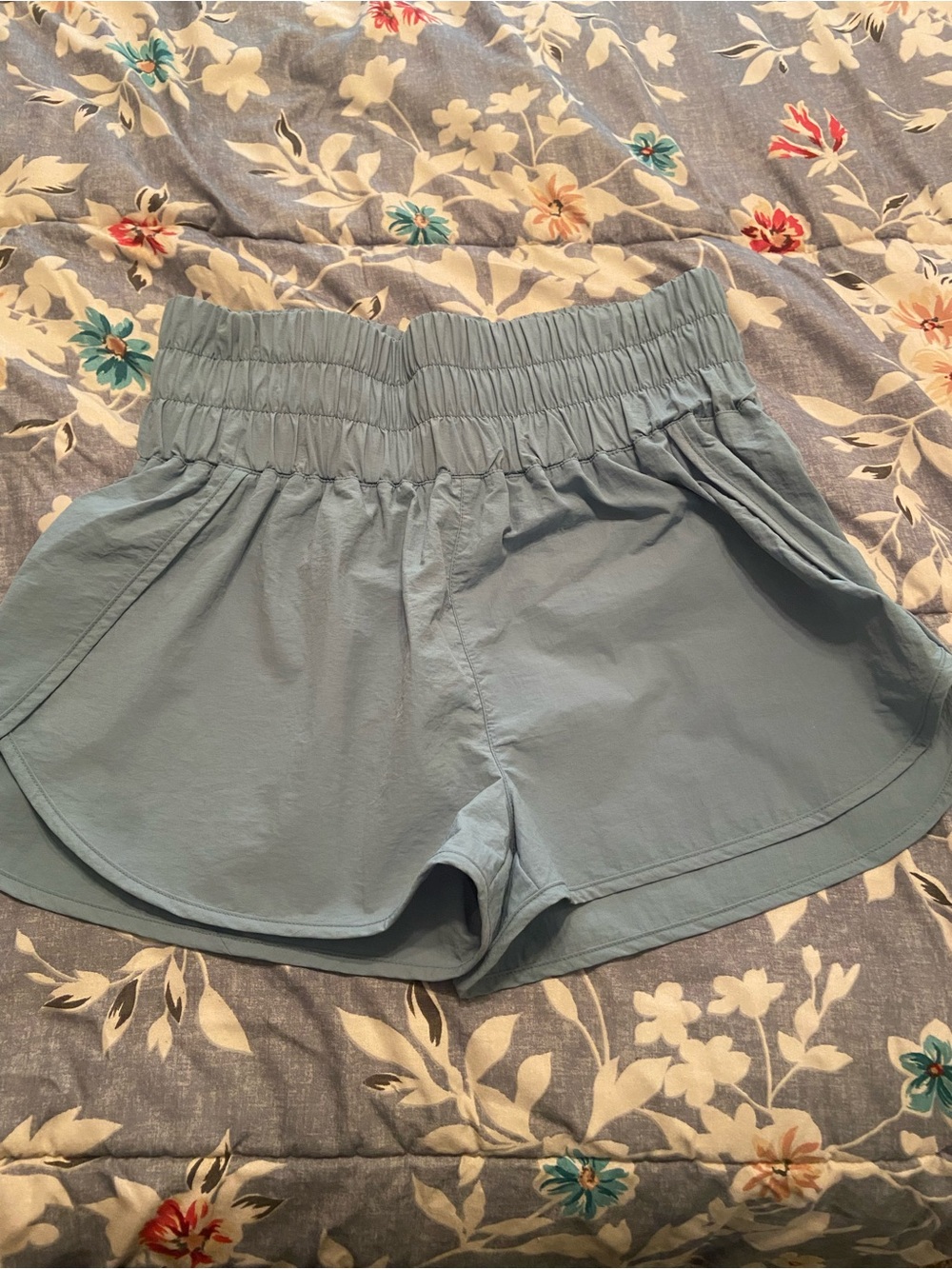 NWT women’s wide band shorts, size medium